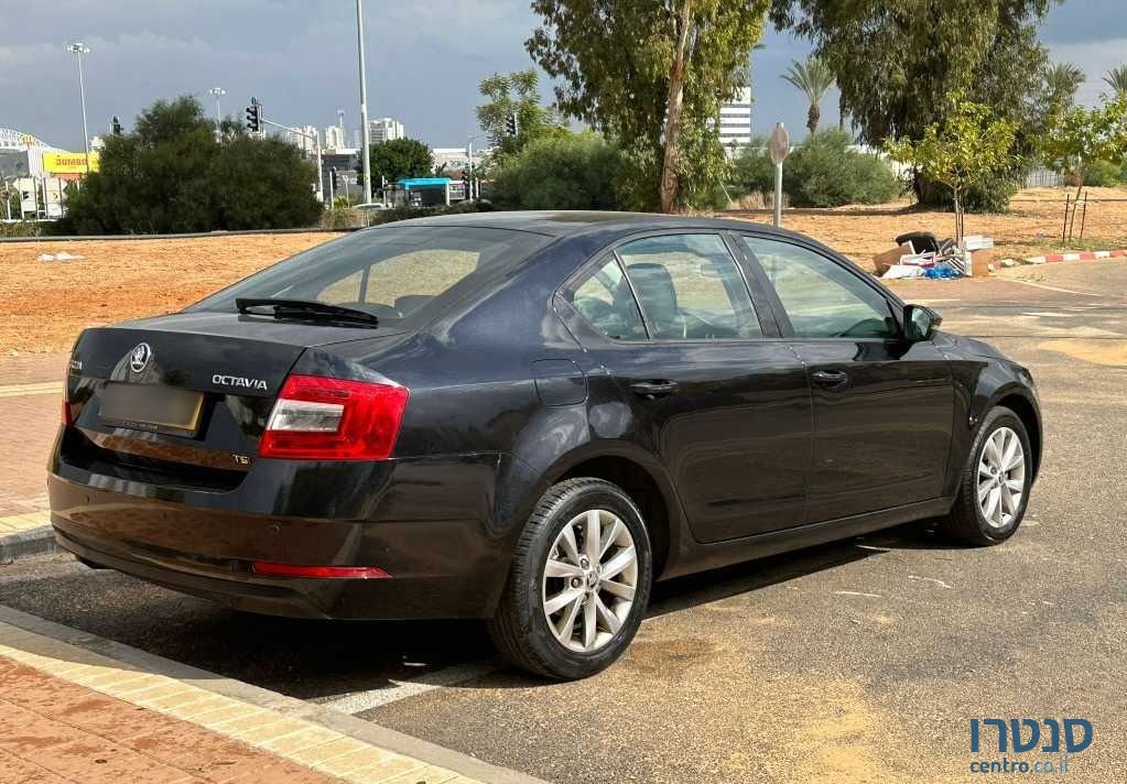 2019' Skoda Octavia סקודה אוקטביה photo #3