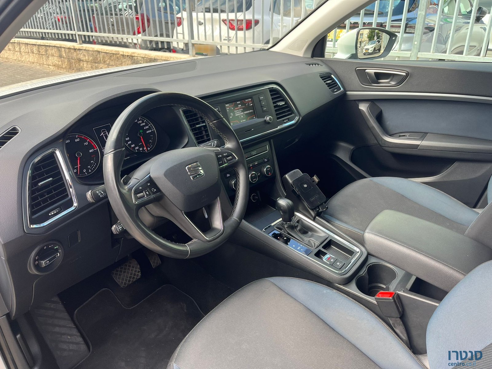 2018' SEAT Ateca photo #2