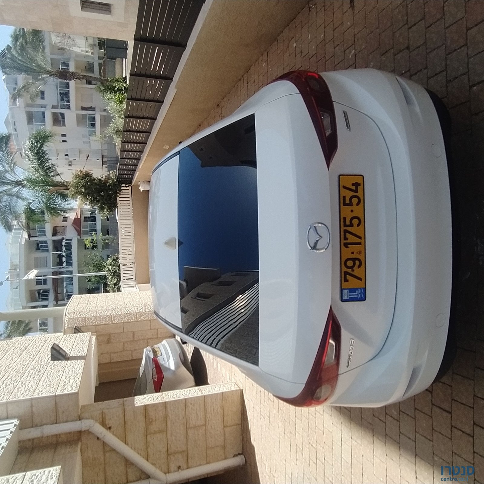 2015' Mazda 3 מאזדה photo #5