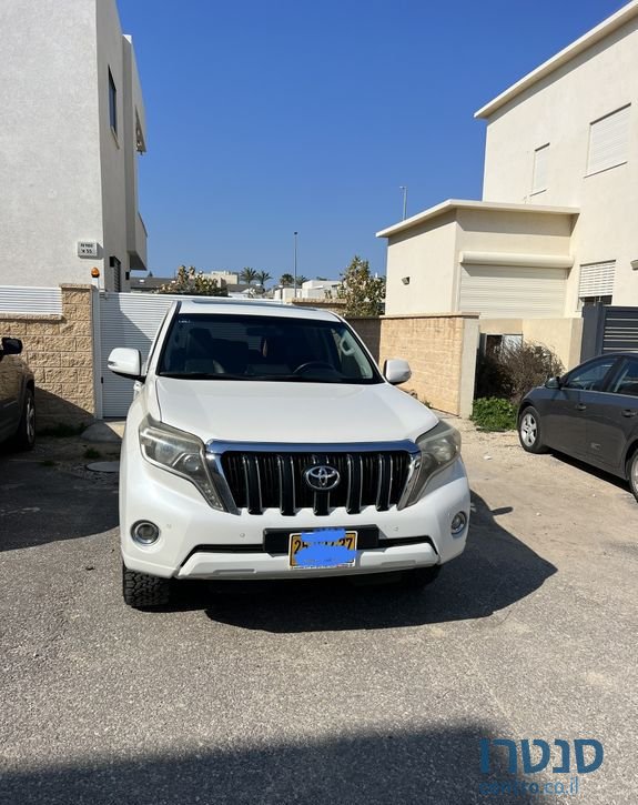 2016' Toyota Land Cruiser טויוטה לנד קרוזר photo #1