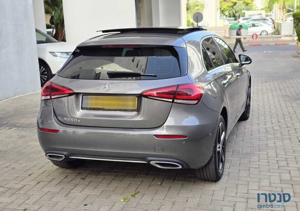 2022' Mercedes-Benz A-Class מרצדס photo #6