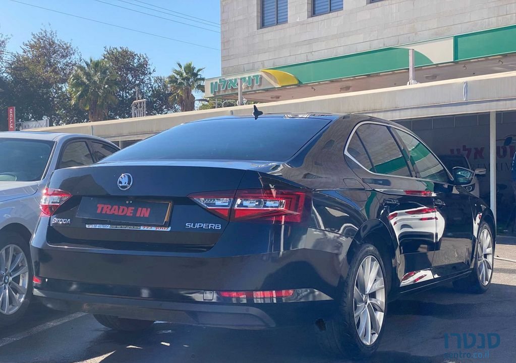 2019' Skoda Superb סקודה סופרב photo #5