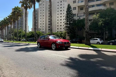 2015' BMW 1 Series ב מ וו סדרה 1