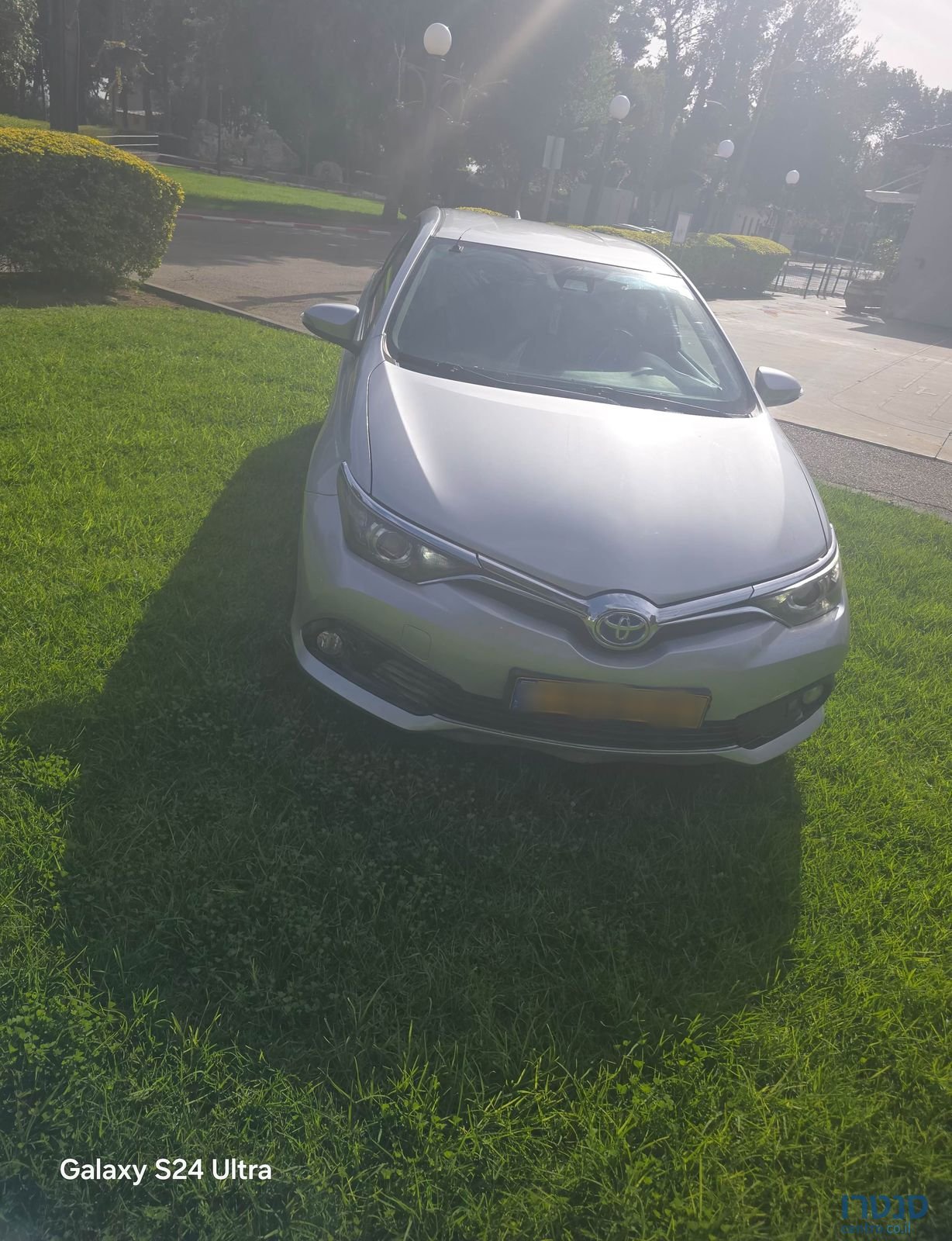 2017' Toyota Auris טויוטה אוריס photo #4