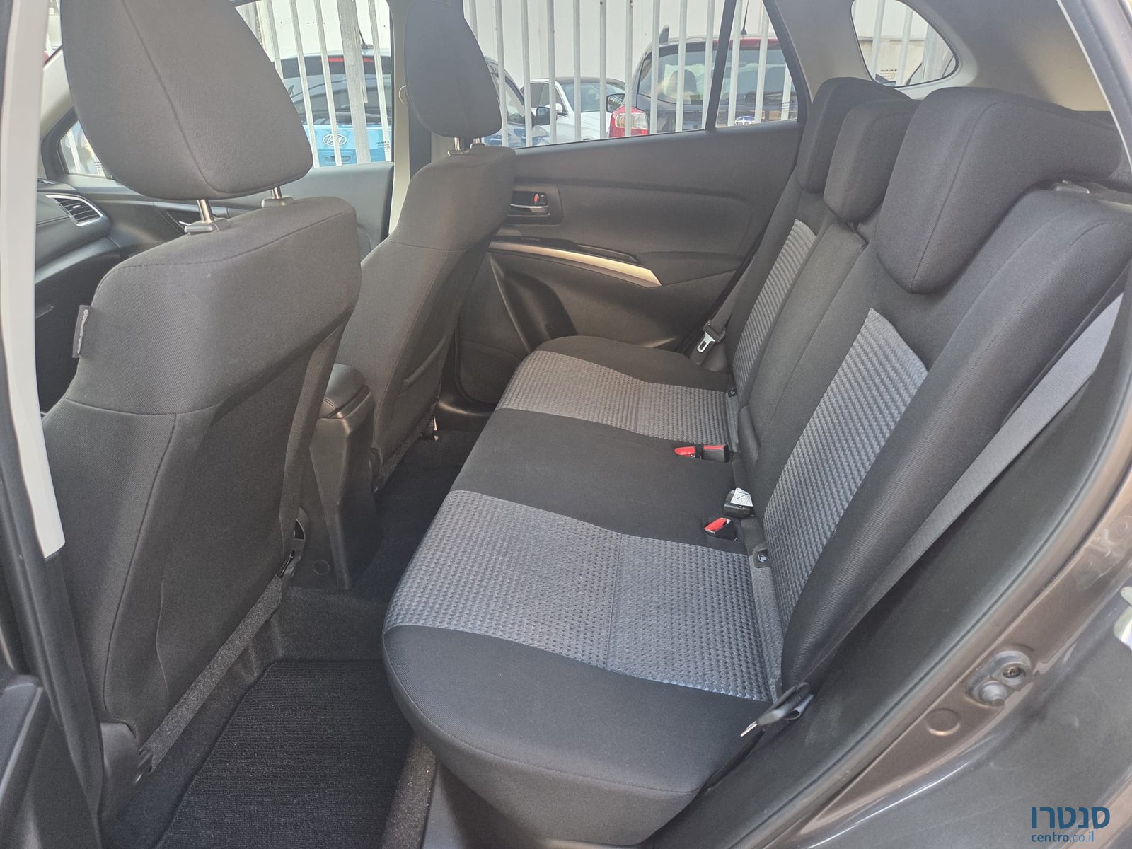 2023' Suzuki S-Cross photo #3