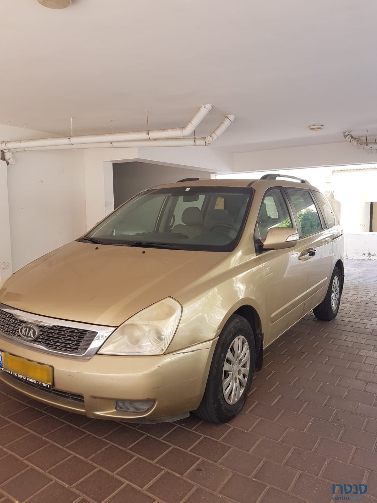 2010' Kia Carnival קיה קרניבל photo #2