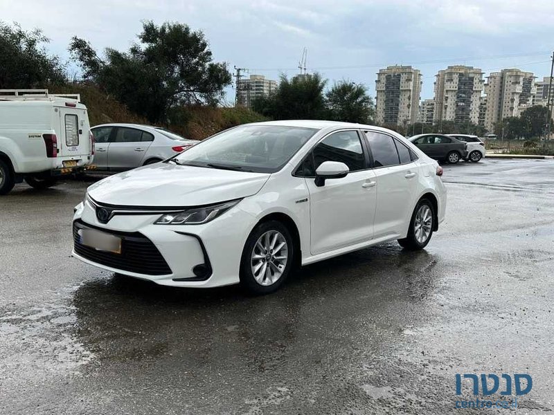 2019' Toyota Corolla טויוטה קורולה photo #1