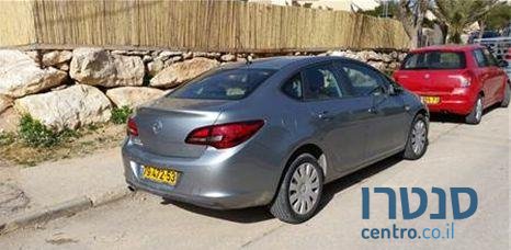 2013' Opel Astra ברלינה Enjoy טורבו photo #2