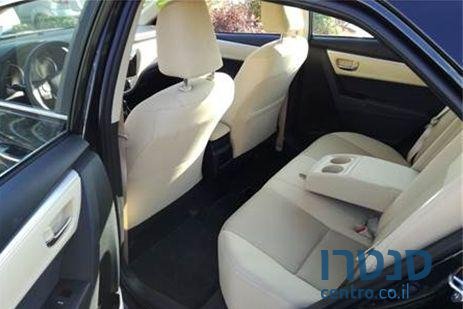 2017' Toyota Corolla טויוטה קורולה photo #2