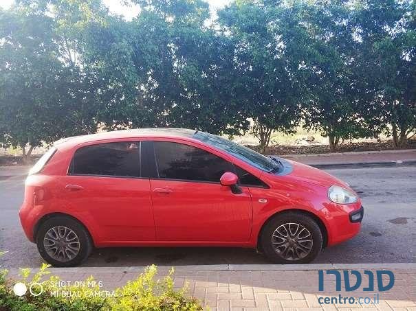 2012' Fiat Punto Evo פיאט פונוטו איבו photo #2