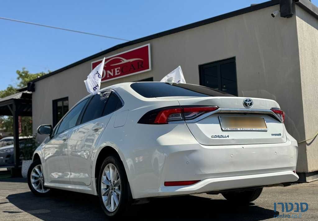 2019' Toyota Corolla טויוטה קורולה photo #3