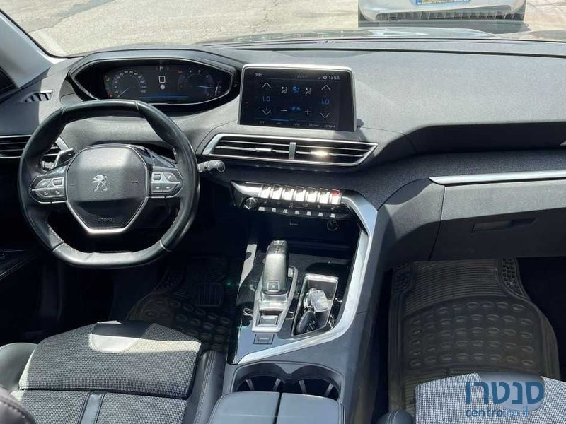 2019' Peugeot 3008 פיג'ו photo #5