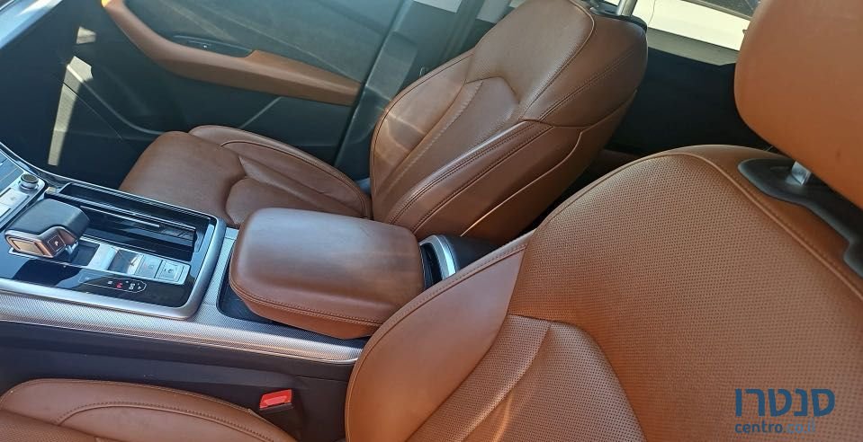 2021' Audi Q8 אאודי photo #5