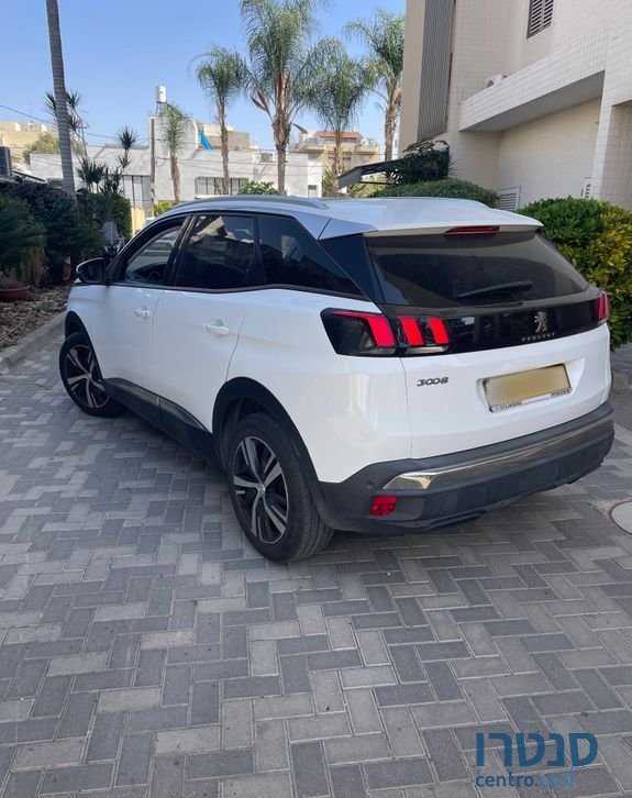 2020' Peugeot 3008 פיג'ו photo #2