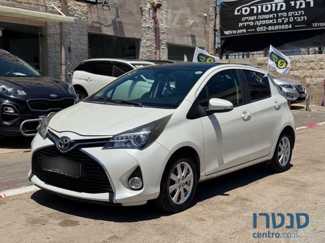 2017' Toyota Yaris טויוטה יאריס photo #1