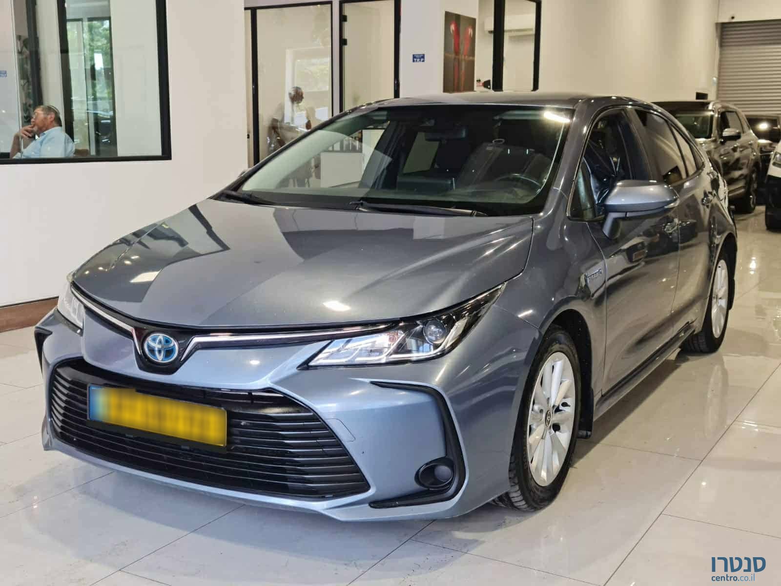 2022' Toyota Corolla photo #1