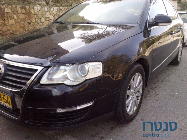 2008' Volkswagen Passat photo #4