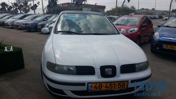 2005' SEAT Leon photo #1