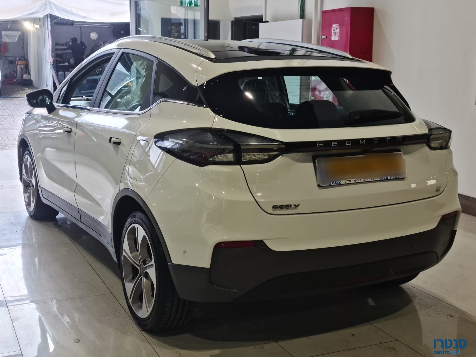 2022' Geely photo #4