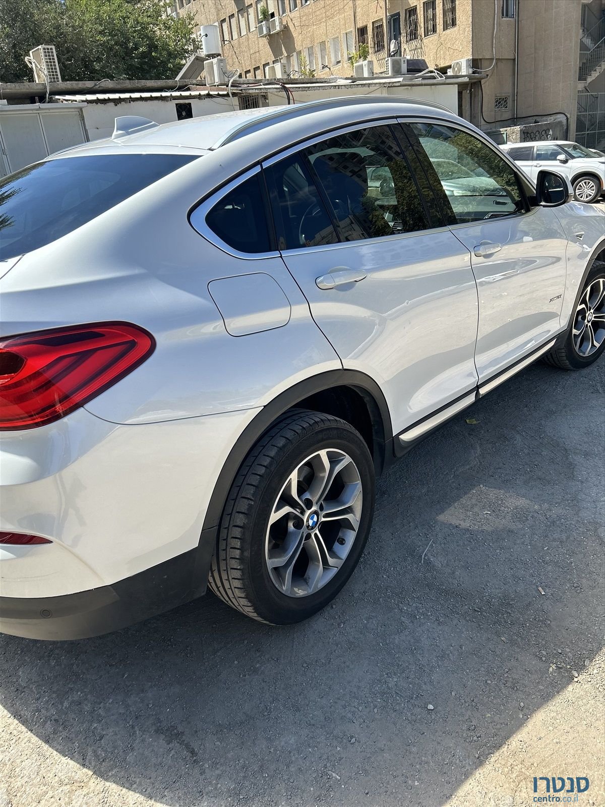 2017' BMW X4 ב.מ.וו photo #4