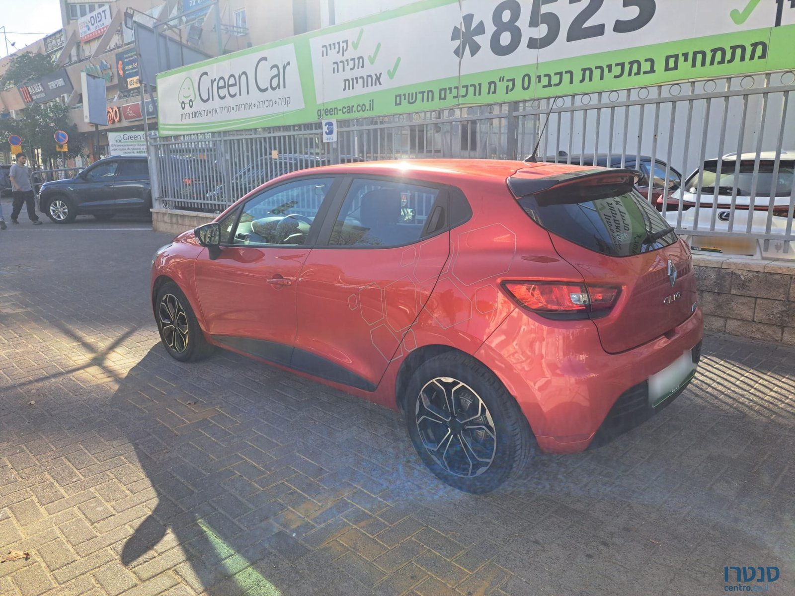 2019' Renault Clio photo #5
