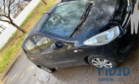 2013' Hyundai i10 יונדאי photo #1