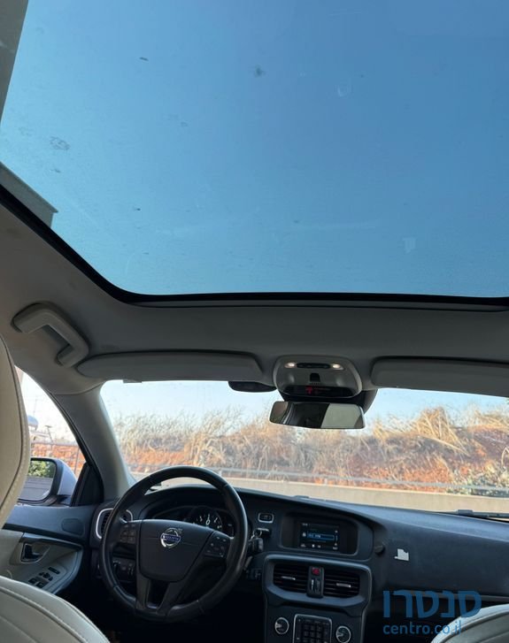 2014' Volvo V40 וולוו photo #5