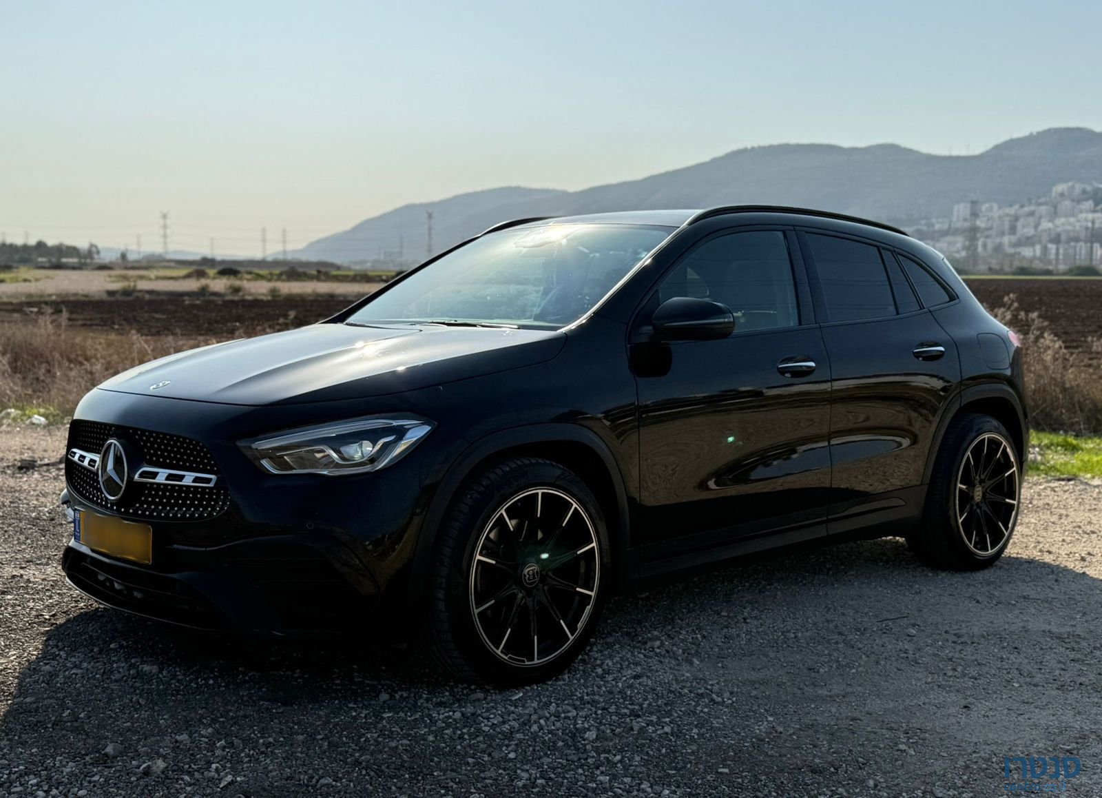 2021' Mercedes-Benz GLA מרצדס-בנץ photo #1