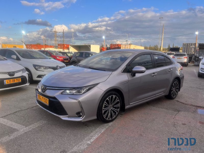 2021' Toyota Corolla טויוטה קורולה photo #1