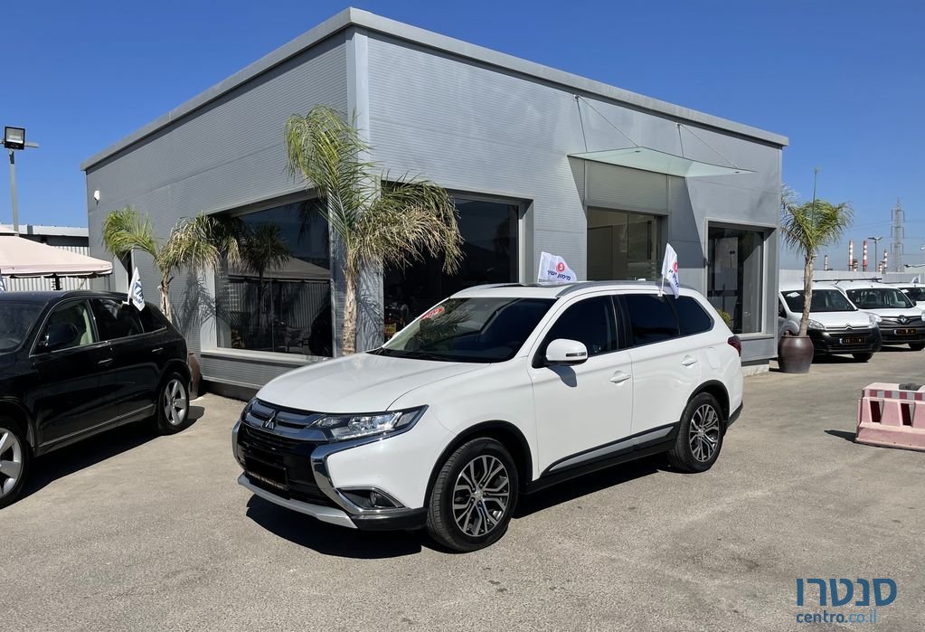 2018' Mitsubishi Outlander מיצובישי אאוטלנדר photo #2