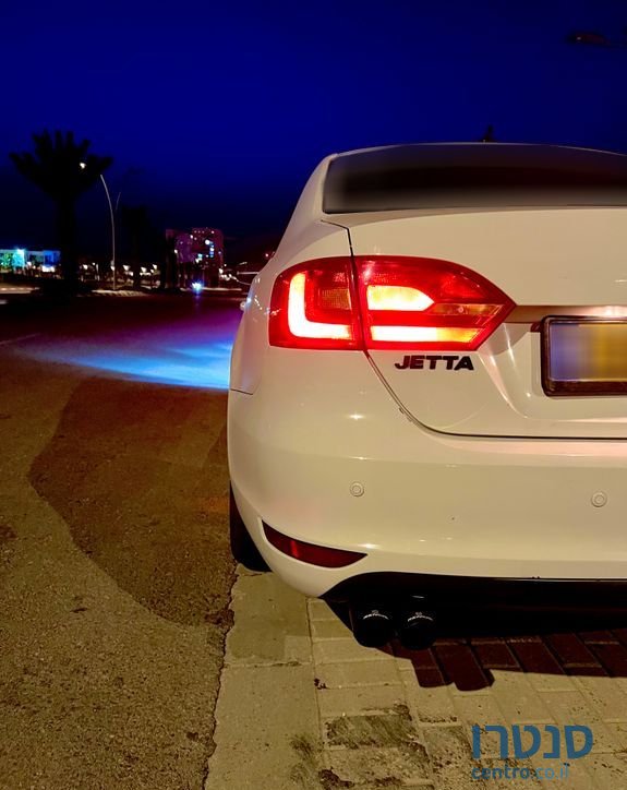 2011' Volkswagen Jetta פולקסווגן ג'טה photo #2