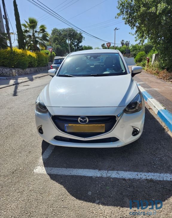 2018' Mazda 2 מאזדה photo #1