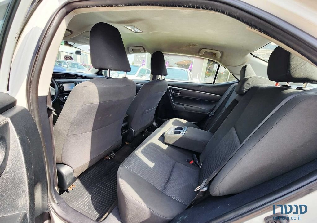2015' Toyota Corolla טויוטה קורולה photo #4