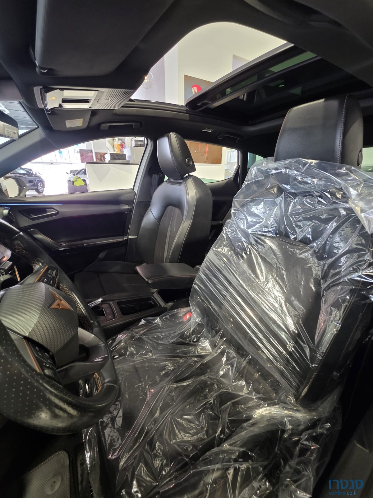 2022' SEAT Cupra photo #4