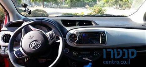 2013' Toyota Yaris טויוטה יאריס photo #3