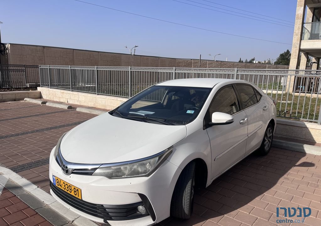 2016' Toyota Corolla טויוטה קורולה photo #1