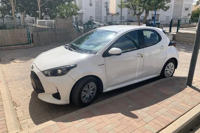 2021' Toyota Yaris טויוטה יאריס