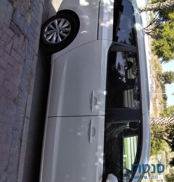 2016' Kia Carnival קיה קרניבל photo #2