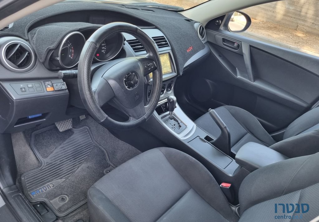 2011' Mazda 3 מאזדה photo #4