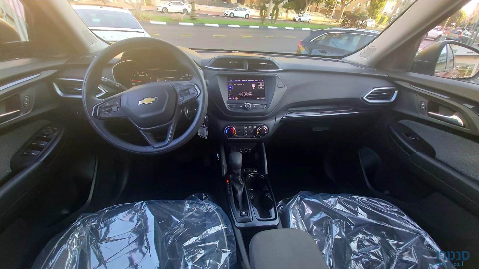 2021' Chevrolet Trailblazer photo #5