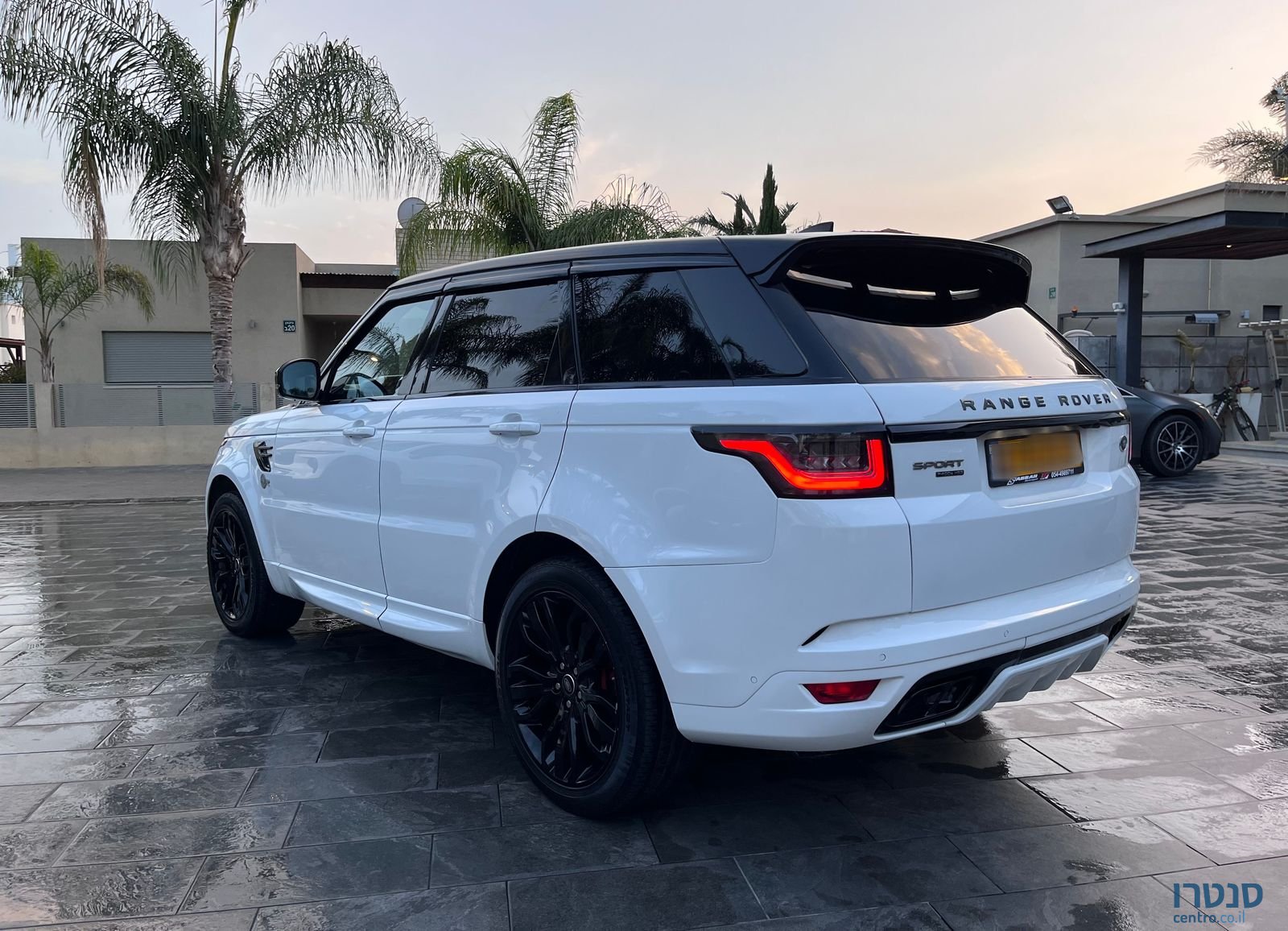 2020' Land Rover Range Rover Sport ריינג' רובר ספורט photo #1