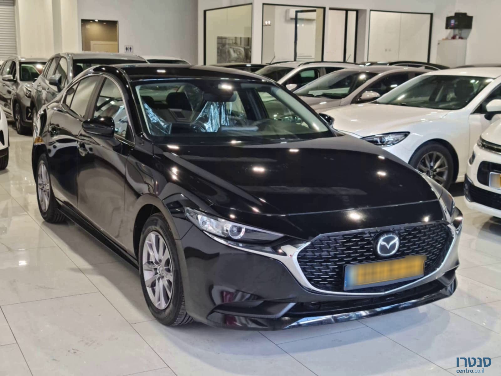2022' Mazda 3 photo #3