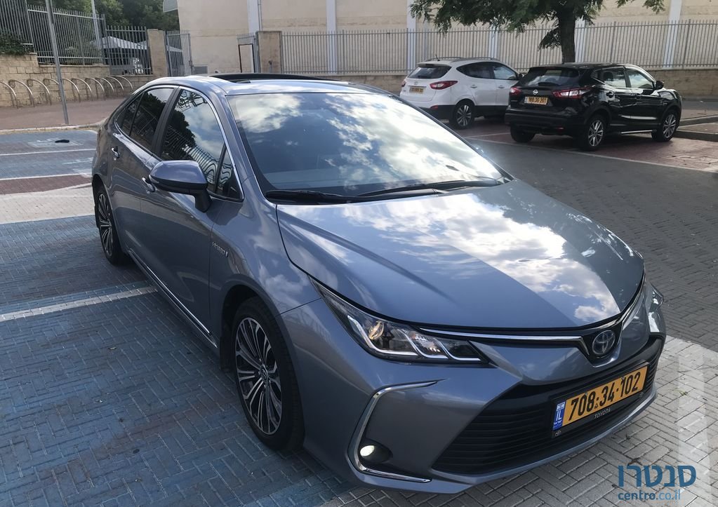 2021' Toyota Corolla טויוטה קורולה photo #3