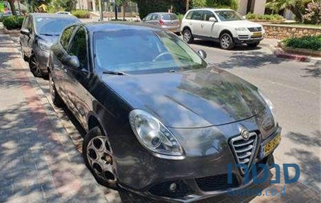 2012' Alfa Romeo Giulietta אלפא רומאו ג'ולייטה photo #1