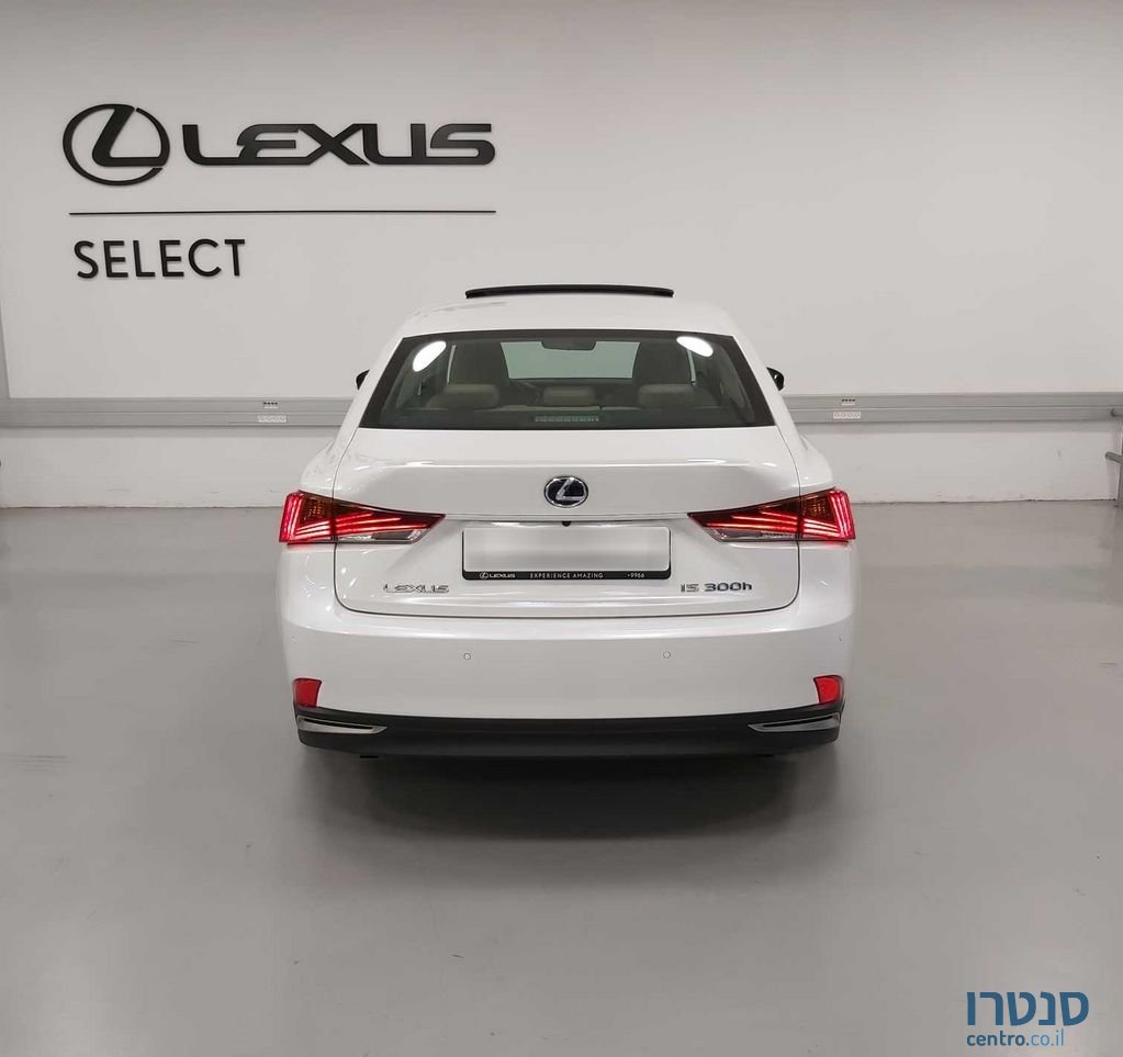 2020' Lexus Is300H לקסוס photo #4