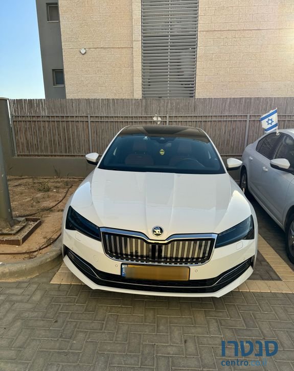 2022' Skoda Superb סקודה סופרב photo #2