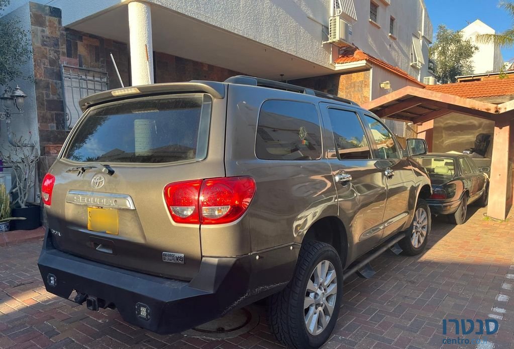 2008' Toyota Sequoia טויוטה סקויה photo #3