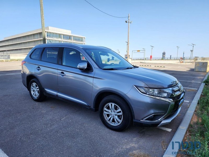 2016' Mitsubishi Outlander מיצובישי אאוטלנדר photo #5