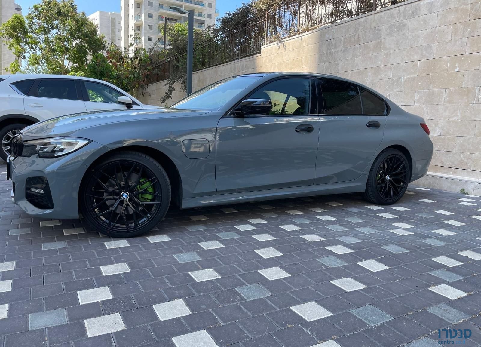 2022' BMW 3 Series ב מ וו סדרה 3 photo #4