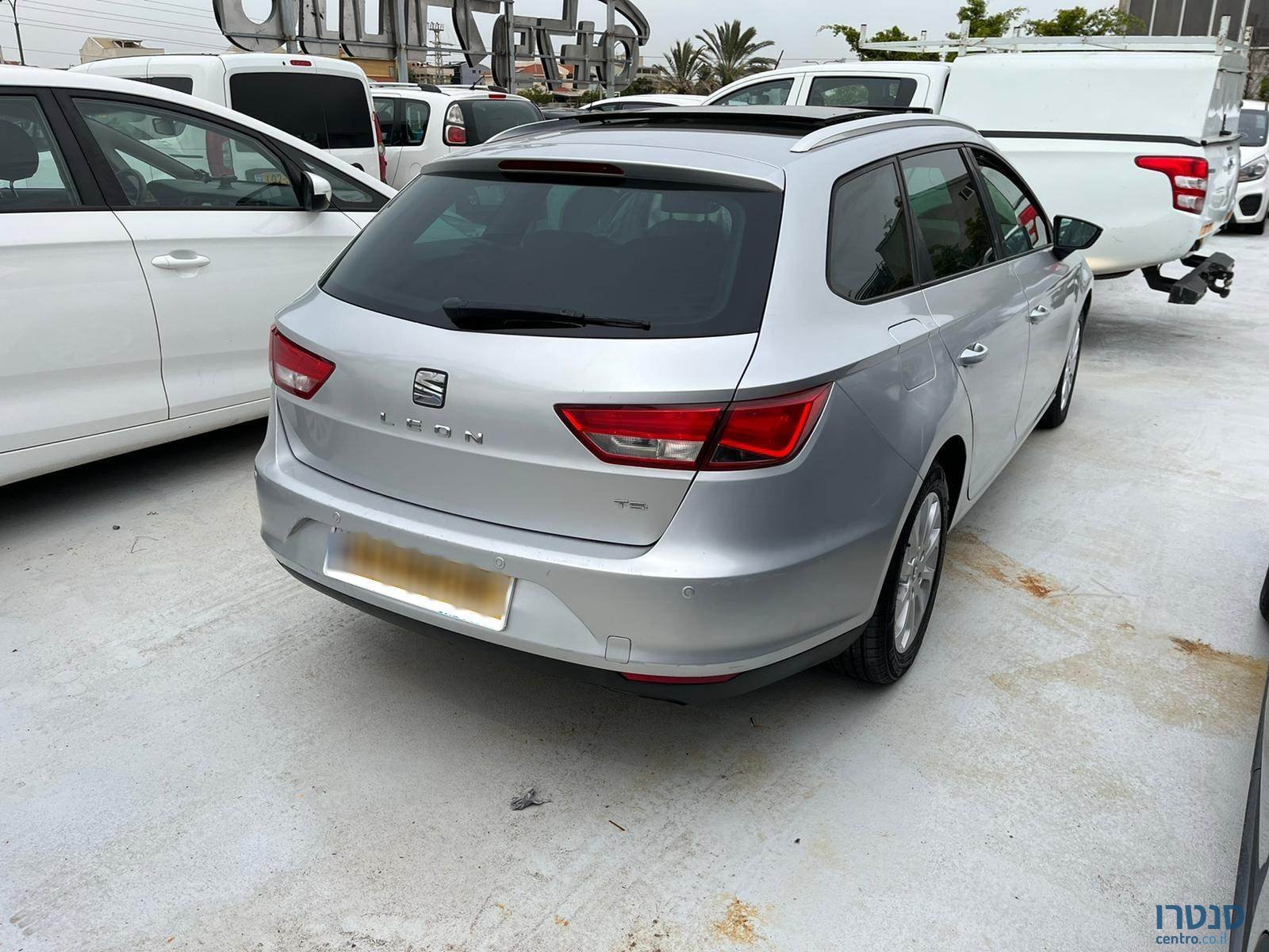 2017' SEAT Leon photo #3